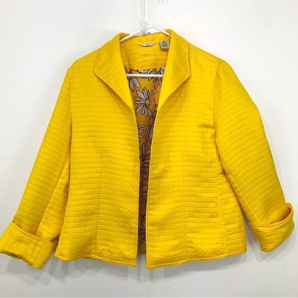 Laura Ashley Jackets & Blazers - Laura Ashley Sunshine Yellow Lightweight Quilted Floral Lined Blazer Jacket